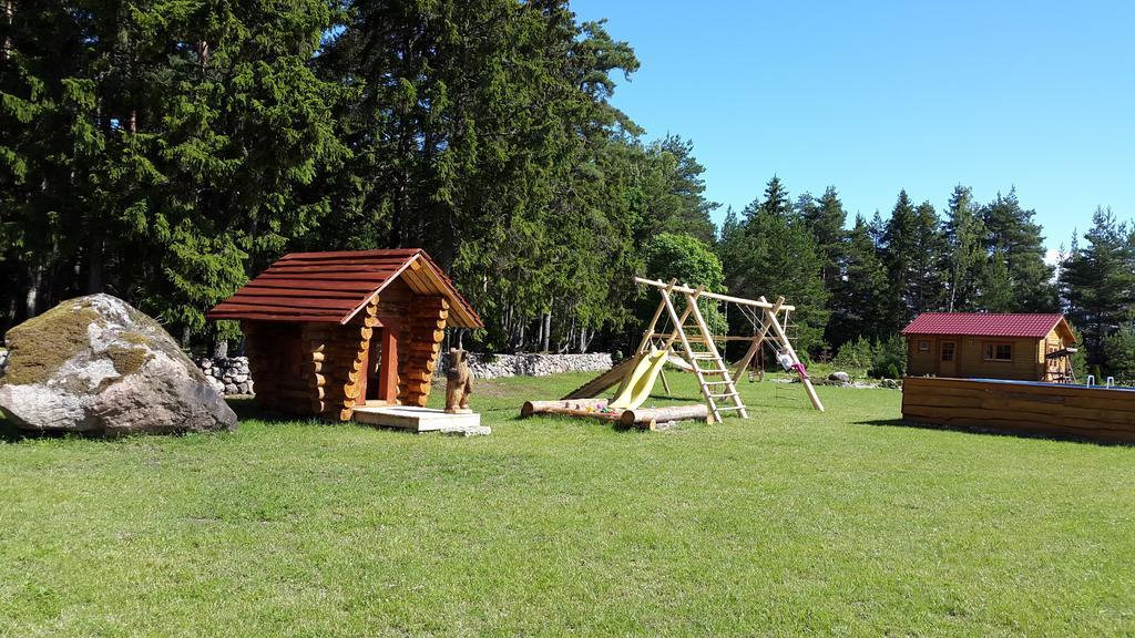 Maenniste Holiday Home Hiievalja 객실 사진